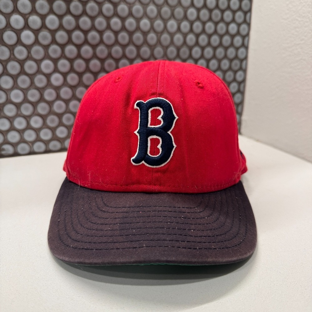 Boston Red Sox Hat Cap New Era MLB  Strap Back Adult Adjustable Red Logo‎ Adult
